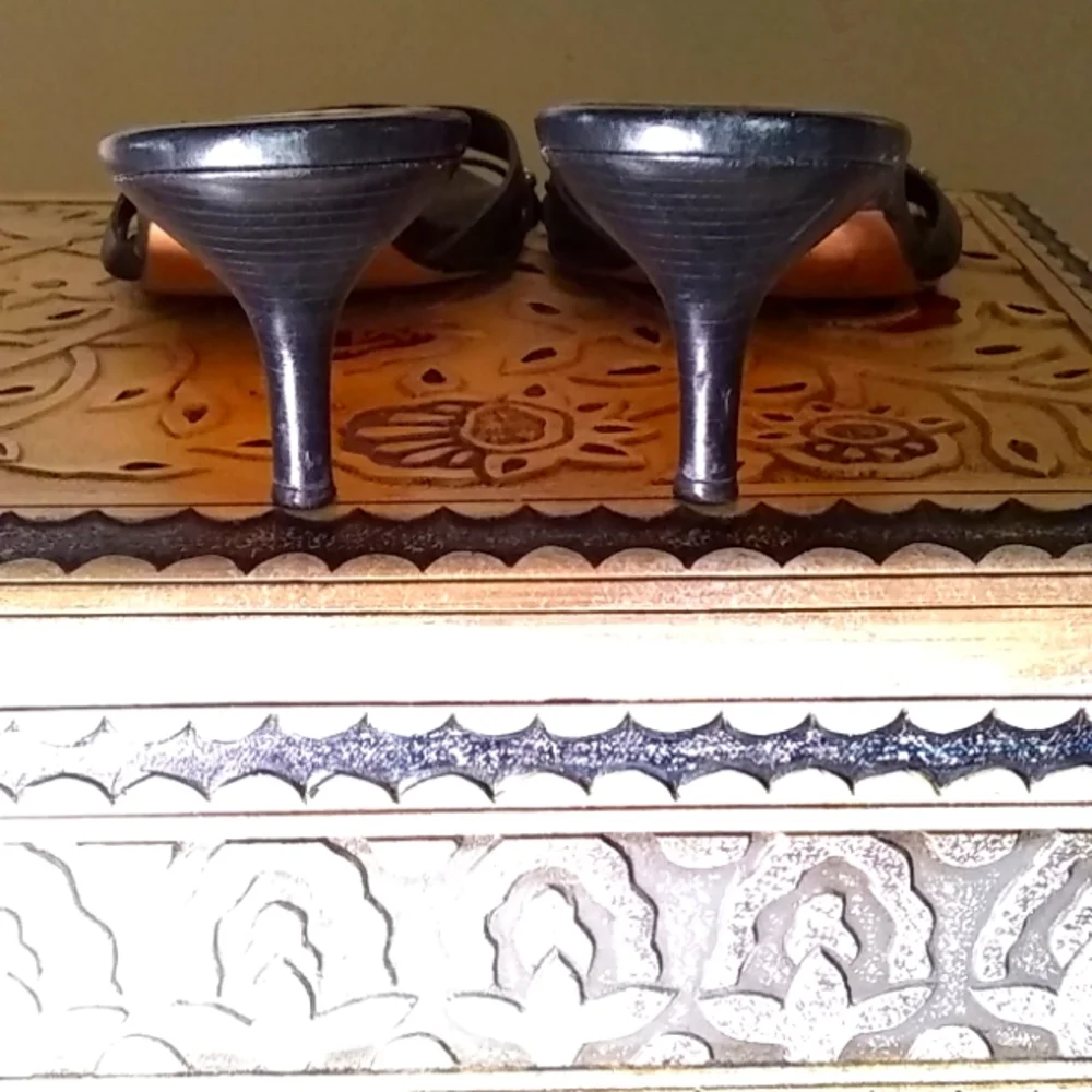 ANN TAYLOR  Heels Sandals 9,5 M